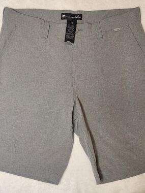 Travis Mathew Men's Tech Chino Shorts Size 34